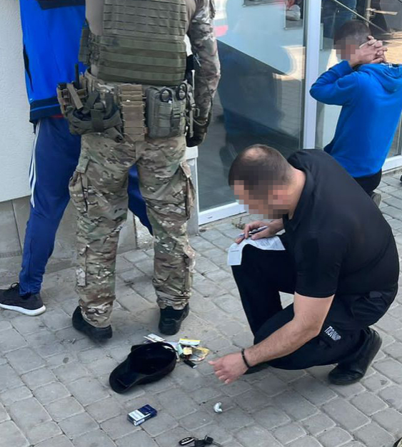 Screenshot 2023-05-23 at 16-48-47 На Львівщині спецпризначенці затримали чоловіка який торгува...png