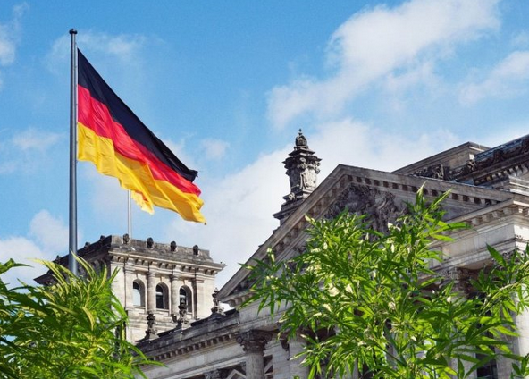 Screenshot 2023-07-13 at 15-41-10 Минздрав Германии опубликовал законопроект о первом этапе ле...png