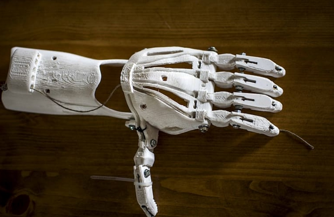 Screenshot 2023-07-18 at 17-34-45 Ученые заявили о создании полноценной бионической руки Posit...png