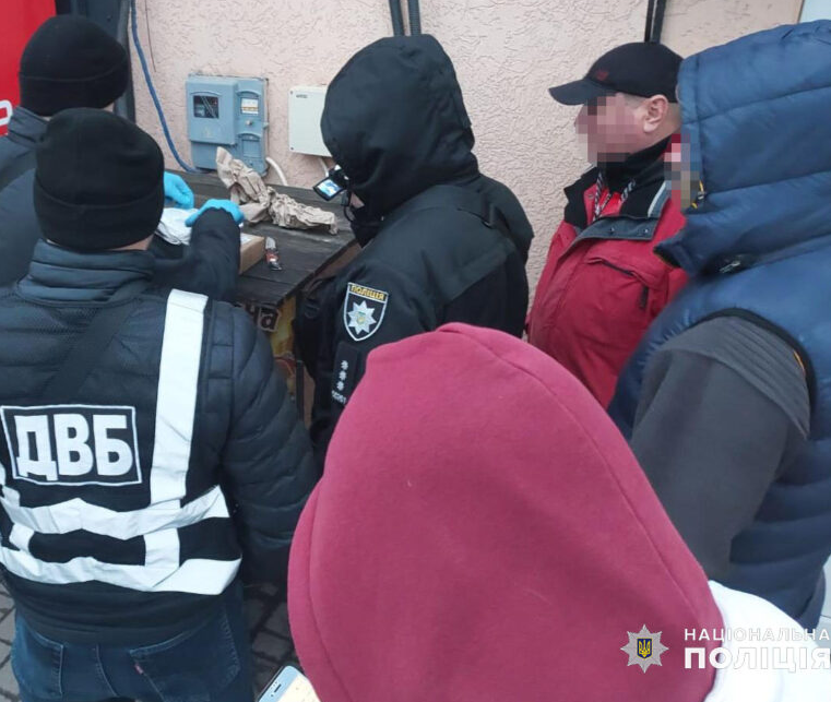 Screenshot 2023-10-29 at 10-21-37 У Хмельницькому районі затримали молодика з наркотиками - XМ...png